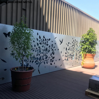 Panneaux de clôture de jardin en alliage d'aluminium robuste, revêtement poudré, découpés au laser, style australien moderne, construction durable