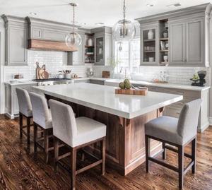 Armoire en bois massif de style américain, armoires de cuisine modernes avec îlot - Product Image 3