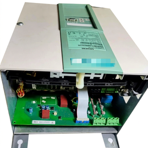 SIMOREG DC-MASTER 6RA70 3AC 460V, 210A, 4Q SINA-MICS Drive 6RA7075-6FV62-0 nuevo original en stock Serie 6RA - Product Image 1