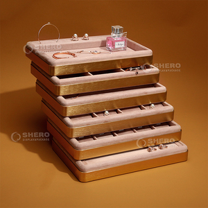 Plateau de présentation de bijoux de comptoir personnalisé plateau de bijoux en bois velours rose plateau de velours pour bijoux - Product Image 6