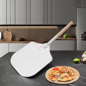 Pala per <span class=keywords><strong>Pizza</strong></span> in Alluminio Quadrata Multifunzionale Moderna Non Smontabile con Manico in Legno, Accessorio per Forno - Product Image 4