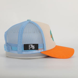 Casquette personnalisée en gros de haute qualité à 5 panneaux avec logo brodé, visière courte, tendance, pour l'extérieur, la plage, le cyclisme, en velours, denim, toile, performance 100% - Product Image 4