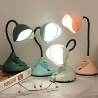 Lampe de Chevet Décorative USB Pliable à Thème Dessin Animé, Lampe de Bureau Simple, Lampe de Lecture Anti-Fatigue Oculaire – Offre Spéciale