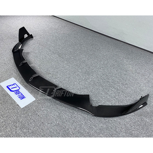 Labio de parachoques delantero de fibra de carbono seco estilo MSY para Lamborghini URUS 2018-2022 - Product Image 3