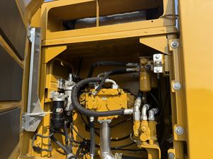 Excavatrice sur chenilles d'occasion Caterpillar CAT320E 21,5 tonnes à vendre avec service fiable - Product Image 5