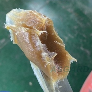 Venta al por mayor en stock de grado industrial de lubricación de prevención de óxido amarillo jalea de petróleo para suavizante - Product Image 3