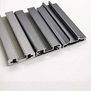 40 Puertas Corredizas y Abatibles de Aluminio para Cocina - Product Image 1