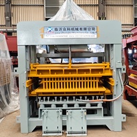 Machine automatique de fabrication de pavés et de blocs 8-15 pour l'industrie de la construction en Ouzbékistan