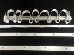 Cortinas de Nylon Blanco con Pliegues Ondulados a <span class=keywords><strong>Precio</strong></span> de Fábrica, con <span class=keywords><strong>Cinta</strong></span>, Rieles y Accesorios Premium para Cortinas, para Bodas y Bautizos - Product Image 3