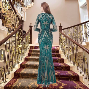 Abito da sera <span class=keywords><strong>verde</strong></span> <span class=keywords><strong>smeraldo</strong></span> taglie forti |   Abito a sirena a maniche lunghe con dettagli in pizzo e strascico. - Product Image 6