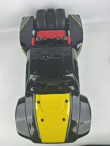 KM Challenger 1/6 4WD 遥控短途越野卡车套件 4mm 铝制底盘 后部实心车轴 Maxxis 轮胎 比例模型 LED 灯 - Product Image 3