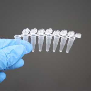 หลอด PCR ยี่ห้อ Yongyue ขนาด 0.2 มล. 8 หลอด พร้อมฝาปิดในตัว แบบใส ใช้แล้วทิ้ง วัสดุสิ้นเปลืองสำหรับห้องปฏิบัติการ - Product Image 1