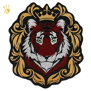 Leeuw Koning Patches Kroon Tijger Borduurwerk Applique Stof Patches Ijzer Op Sticker Voor Rider Jas Aangepast Oem Embleem