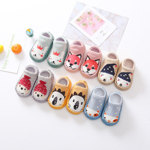 Chaussettes respirantes en coton pour enfants, avec semelle en caoutchouc, antidérapantes, pour l'intérieur et l'extérieur, 1 paire - Product Image 1