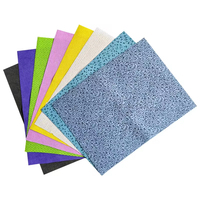 Lingettes humides de nettoyage manuel multi-surfaces industrielles texturées très résistantes, grandes lingettes dans un récipient carré en plastique, serviettes