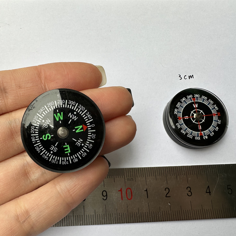 Custom Portable Compasses Keychain With Text Mini