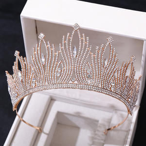 2025 Nueva Corona nupcial verde <span class=keywords><strong>princesa</strong></span> Tiara Diadema con traje de diamante fiesta accesorios de boda para mujeres - Product Image 4