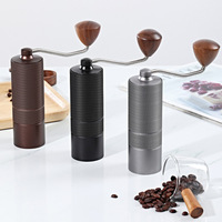 Machine à café manuelle domestique en acier inoxydable Offre Spéciale fabriquée à la main Camping torsadé CNC moulin à grains de café manuel