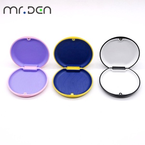 MRDEN alineador de ortodoncia estuche de almacenamiento dental con cojín de silicona y espejo redondo caja de retención de <span class=keywords><strong>dentadura</strong></span> - Product Image 3