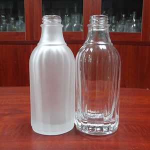 Tequila y <span class=keywords><strong>mezcal</strong></span> <span class=keywords><strong>blanco</strong></span> mate al por mayor de China, botella de vidrio de 250 ml, tapa de rosca de 500 ml - Product Image 4
