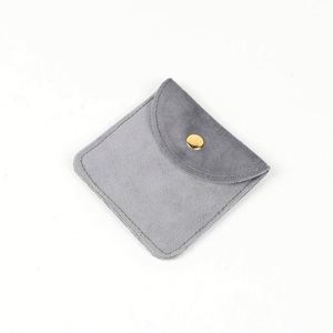 Bolsa para Joyas de 3 x 3 Pulgadas, Bolsitas de Terciopelo Suave con Botón a Presión, Almacenamiento Portátil para Anillos, Collares, Pulseras, Pendientes y Relojes - Product Image 2