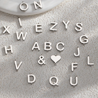 Breloques tendance en acier inoxydable avec initiales A-Z et double boucle pour la création de colliers et bracelets DIY, fabrication de bijoux permanents