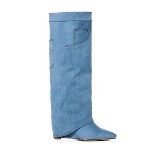 Bottes hautes en jean bleu pour femmes, style personnalisé, avec talon compensé, bout pointu plié, bottines longues - Product Image 5
