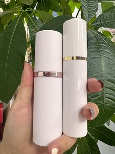 Crema Hidratante con Color Universal de Marca Privada SPF46, Protector Solar Hidratante, Cobertura Natural, Base de <span class=keywords><strong>Maquillaje</strong></span> Facial - Product Image 3