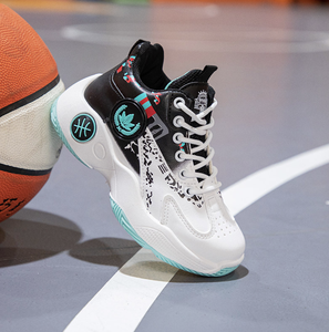 รองเท้าบาสเก็ตบอลเด็กผู้ชายขายส่ง ฤดูร้อน รองเท้ากีฬาหุ้มข้อสูงสำหรับเด็ก ระบายอากาศได้ดี พื้นรองเท้านุ่ม รองเท้าวิ่งเด็กผู้ชาย - Product Image 6