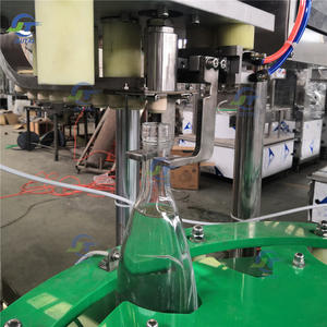 آلة ختم زجاجات الويسكي والفودكا الكهربائية الأوتوماتيكية مع نظام تغطية بالناقل - Product Image 3