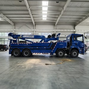 Camion de dépannage SHACMAN F3000 Rotator 8x4 avec grue hydraulique robuste pour le sauvetage - Product Image 5
