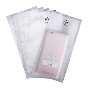 Fabricant de sac givré CPE Sac d'emballage de produit électronique pour téléphone portable Sac givré translucide à poche plate