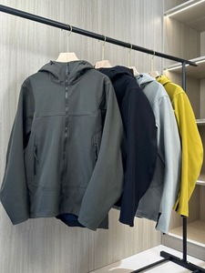 Custom Logo Luxury <strong>Man</strong> <strong>Black</strong> Jacket Waterproof Soft Shell <strong>Windbreaker</strong> with Hood for Outdoor Sports <strong>Black</strong> Zip-up Design - Product Image 3