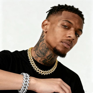 Collar cubano irregular completo, joyería para hombre estilo hip hop urbano - Product Image 1