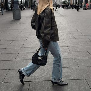 Vente en gros - Nouvelle veste d'hiver pour femmes - Veste en cuir décontractée rétro à col polo et fermeture éclair - Veste bomber en simili cuir - Product Image 2