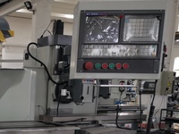 XK6140 Heavy Duty Automatique 3 Axes Simple CNC Fraiseuse Genou Type Horizontal Vertical Fraisage Caractéristiques Core Motor