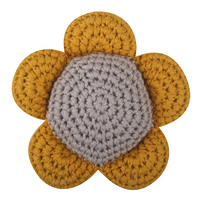 Fait à la main 100% coton doux Crochet marguerite fleur bébé en peluche poupée jouet anneau de dentition sucette avec PP coton remplissage nouvelle conception