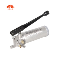 Tangki Logam Mudah Dioperasikan Pompa Piston Tangan Pelumas Oli Manual CLHA-M-30 Mesin Penggilingan Pengasah Pelumasan Terpusat 100kgf