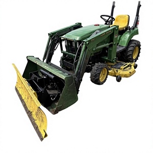 Tractor Usado 2210 de Calidad al por Mayor - Bien Mantenido y Listo para Trabajar con Pocas Horas de Uso - Product Image 1