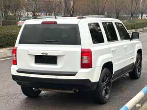 <span class=keywords><strong>Jeep</strong></span> Patriot SUV 2013-2015, Personalización Interior, Autos Usados de Alta Calidad - Product Image 5