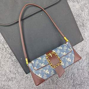 Bolso Tote Casual Cuadrado Retro de Alta Gama 2025, Diseño Geométrico, PU Impermeable, Cierre de Cremallera y Broche, para Mujer - Product Image 2