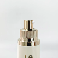 Fabrication de flacons cosmétiques 100ml 120ml Flacon de crème pour le visage Lotion Flacon en verre Emballage Ensemble cosmétique en verre pour les soins de la peau