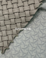 Nouveau design 3D tissé gaufrage cuir Pu écologique Faux cuir pour vêtements sac vêtements décoratifs