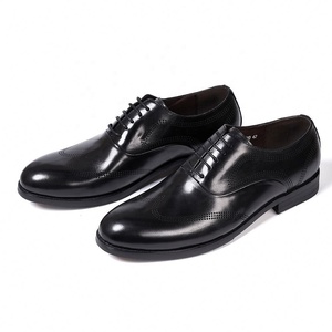 Chaussures décontractées légères à enfiler en cuir véritable pour hommes, à bout pointu, confortables et durables, pour l'automne et les occasions formelles - Collection 2026 - Product Image 5