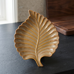 Ceramic Leaf Shape <b>Plate</b> Natural Design Table Decoration <b>Mats</b> & Pads - Product Image 1