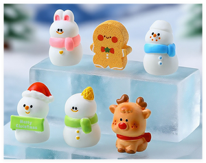 Figuras Navideñas en Miniatura de Resina, Escena de Natividad Navideña en 3D, Casa de Muñecas, Corona, Muñeco de Nieve, Papá Noel, Caja de Regalo, Ciervo, Oso, Calcetines, Árbol - Product Image 6