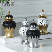 J327 Vase en céramique de style nordique, pot à gingembre en relief, décoration d'art moderne, blanc or, mini vases pour le salon, vase de sol pour fleurs