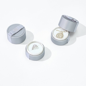Boîte à bijoux compacte mini portable rétro avec couvercle Ciel et Terre, vente en gros de boîtes à bijoux avec nœud en ruban - Product Image 3