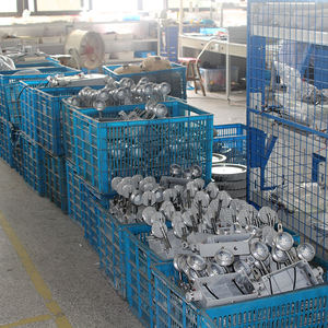 防爆IP65調整可能ダブルヘッド壁取り付け充電式LED温州防爆緊急灯 - Product Image 6