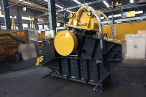 Cucharón Hidráulico de Trituración Serie Datang 200, Capacidad de 0.7m³, Descarga Ajustable de 12-120mm - Product Image 6